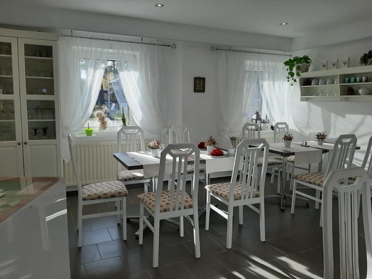 Pension Mark Hoyerswerda Buitenkant foto